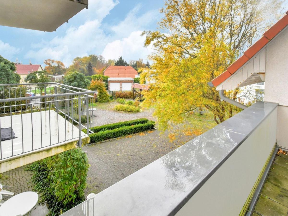 Charming Apartment With A Terrace Near The Sea Wiek auf Rügen Екстериор снимка